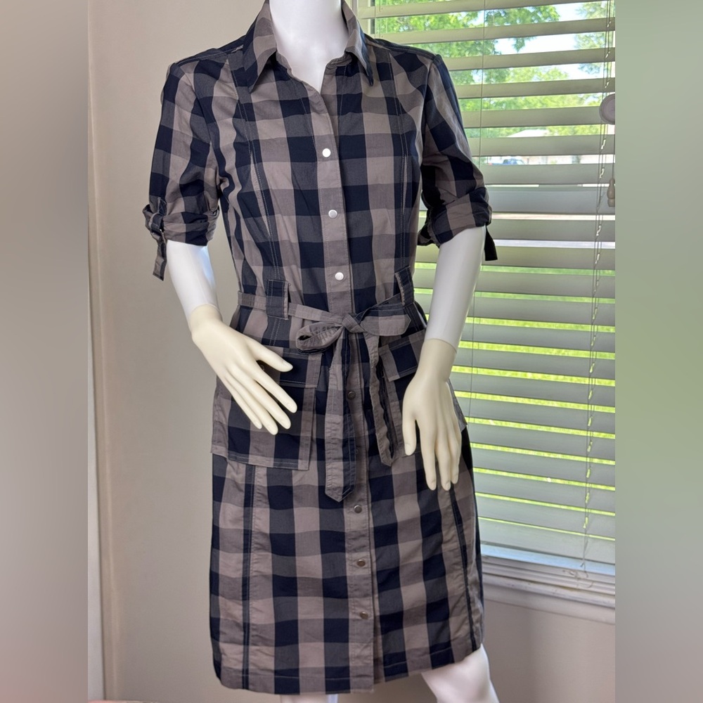 Converse Checkered Black and Gray Women's Dress Size Medium